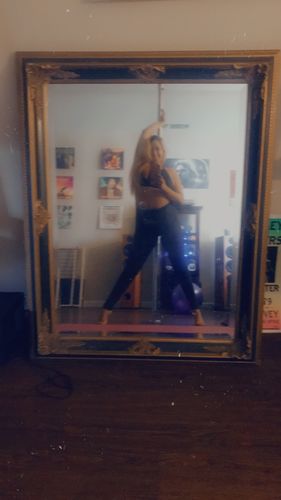 Customer photo review of High Waisted Push Up Leggings