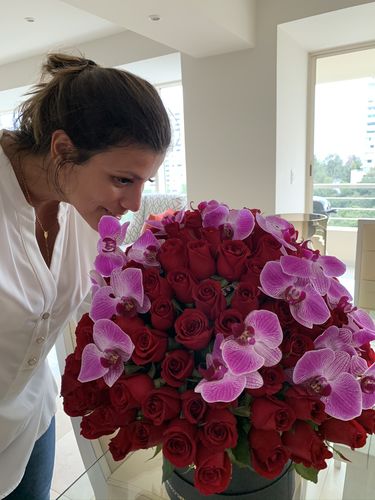 Customer photo review of Hongo de Orquídeas y Rosas Rojas