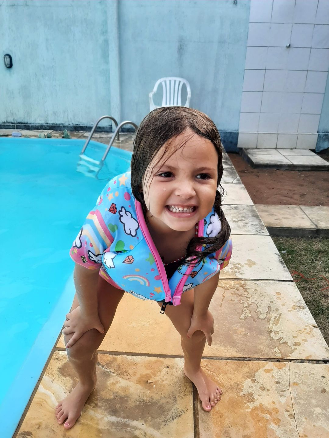 Customer photo review of Camisa Flutuadora Infantil Floater
