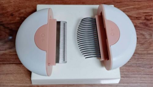 Customer photo review of Brosse ICAT® pour poils de chat | 2 en 1 | Nouveauté 2020