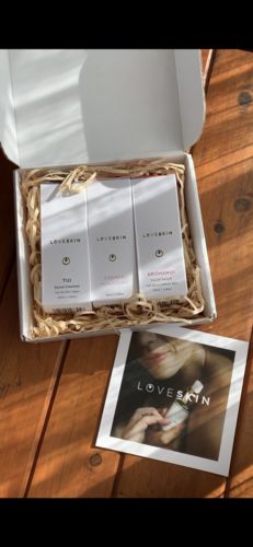 Customer photo review of LOVESKIN Dry/ Mature Skincare Ritual