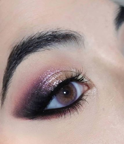 Customer photo review of TTDeye Juice Pink Colored Contact Lenses