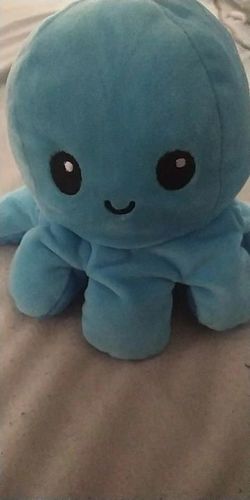 Customer photo review of Peluche octopus réversible