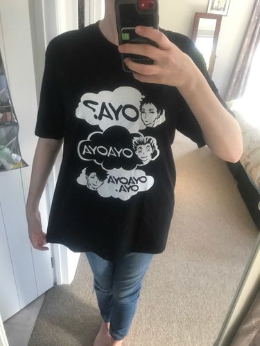 Customer photo review of Haikyuu - "Oya Oya" T-shirt