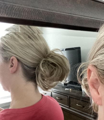 Customer photo review of Top Knot Ponytail Holder