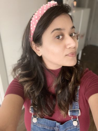 Customer photo review of SLIM BUBBLEGUM PINK LINEN HEART-STUDDED HEADBAND