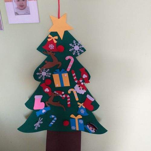 Customer photo review of Kids DIY Felt Christmas Tree