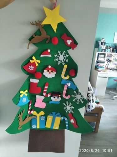 Customer photo review of Kids DIY Felt Christmas Tree