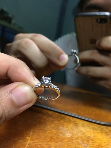 Customer photo review of 1ct Porto Engagement Ring