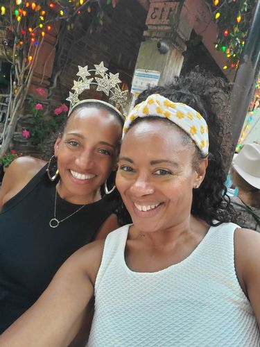 Customer photo review of *PRE-ORDER* YELLOW DAISY EYELET HEADBAND