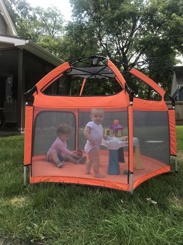 Customer photo review of Pop N' Go® Playpen
