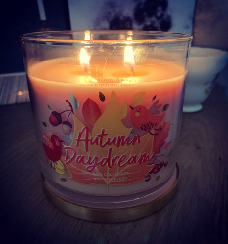 Customer photo review of Autumn Daydream Candle - Ring Collection