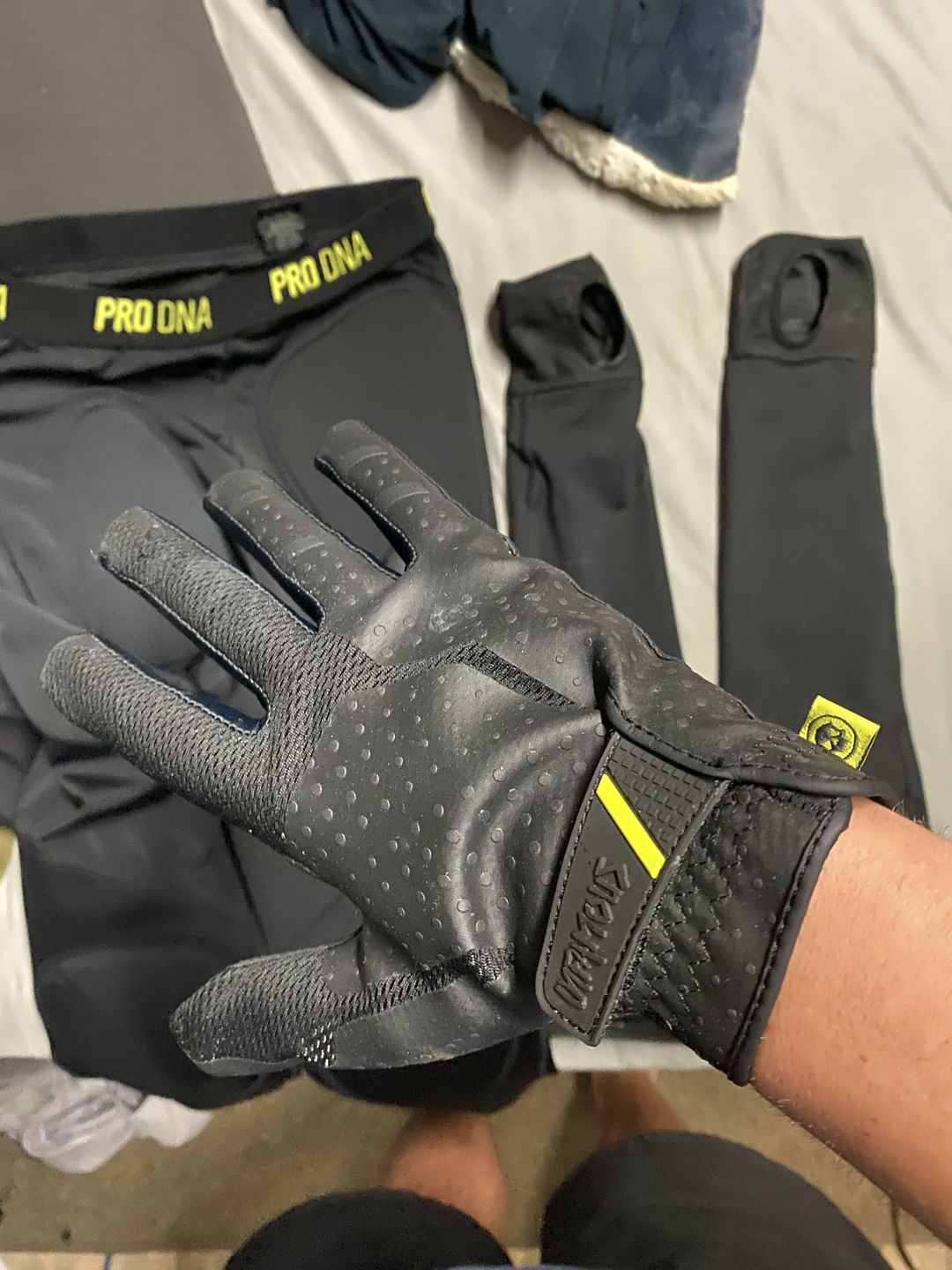 Customer photo review of Infamous PRO DNA Sicario Glove