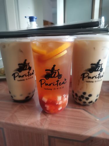 Customer photo review of Berry Blast Booster Fruit Tea