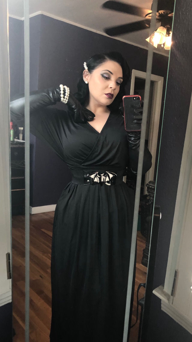 Customer photo review of Opera Gloves in Black Faux Leather