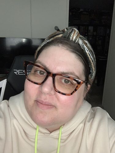 Customer photo review of MAPLE MIXED YARN HEADBAND