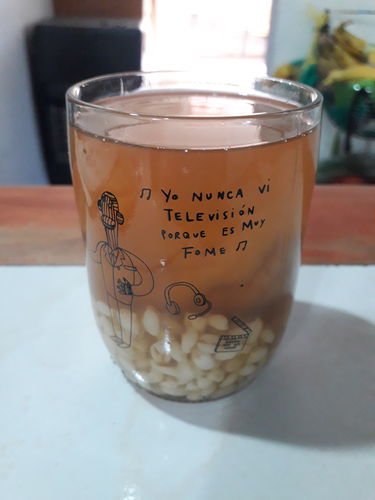 Customer photo review of Pack Estudio 31 Minutos Juegos de 6 Vasitos 200 Ml
