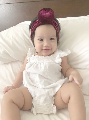 Customer photo review of Velvet top knot headband in maroon