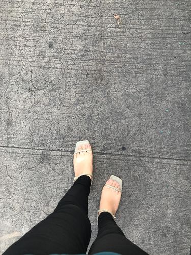 Customer photo review of Pria Lt. Taupe