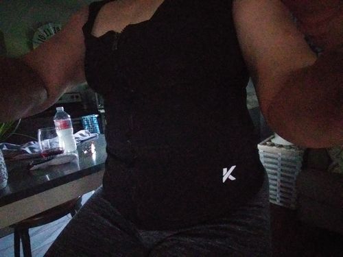 Customer photo review of Women's Zipper Heat Trapping Sweat Vest