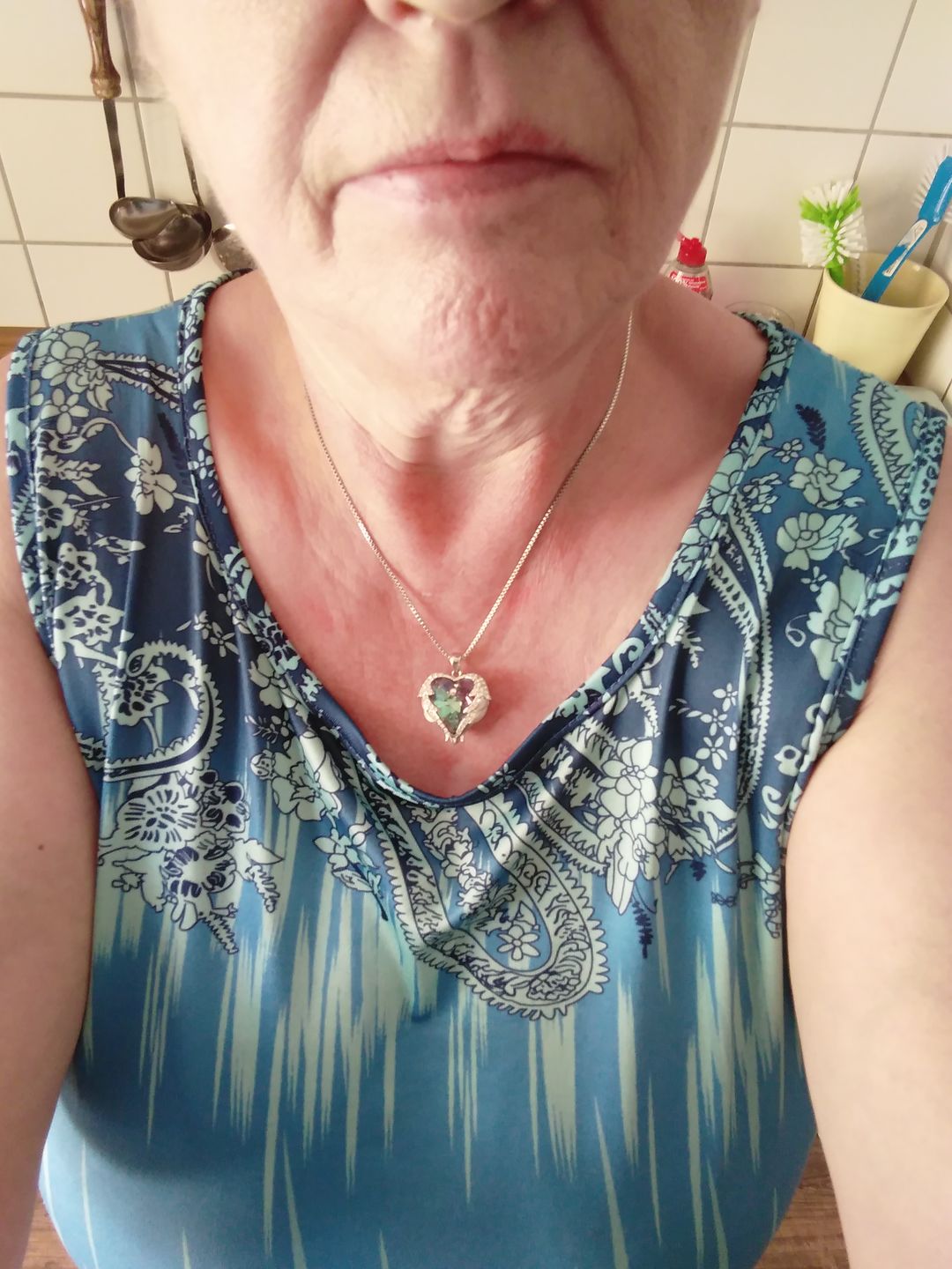 Customer photo review of Engelsflügel Halskette | Dein Schutzengel für unterwegs