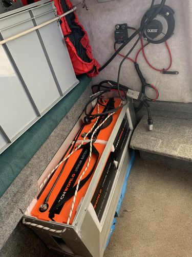Customer photo review of iTECH120X 12V 120Ah Lithium Ion Battery LiFePO4 Deep Cycle Camping RV Solar