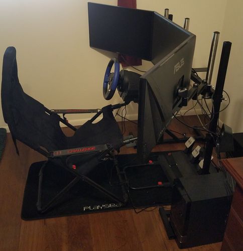 Customer photo review of Simulator Triple Monitor Stand