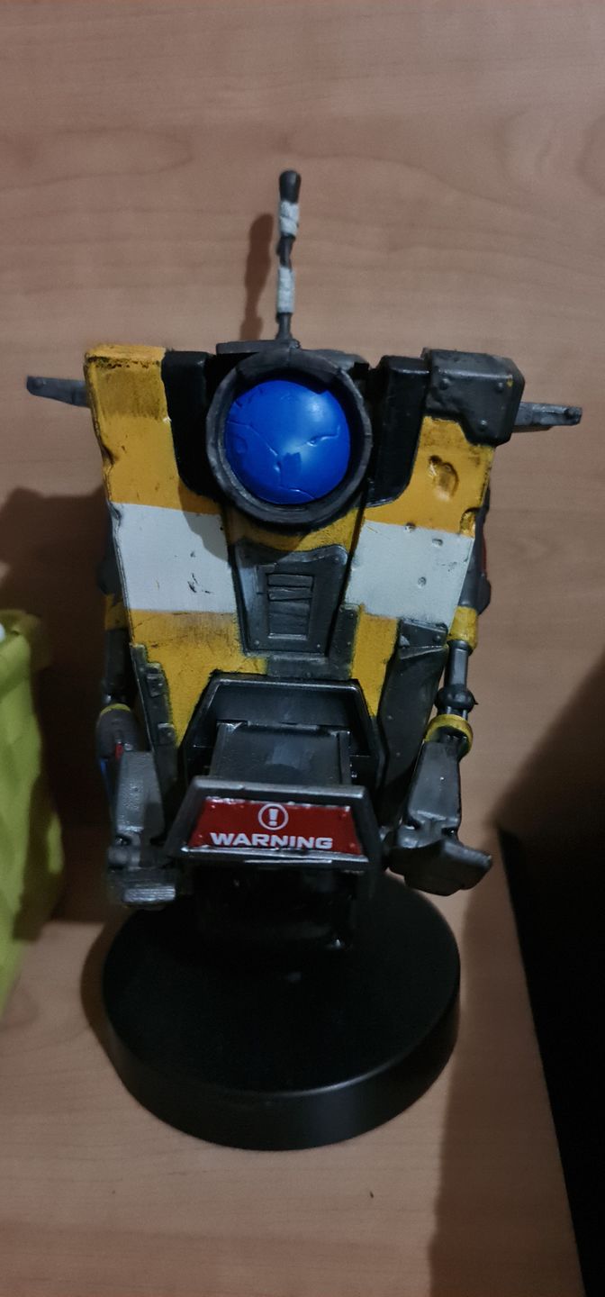 Customer photo review of Cable Guy: Claptrap