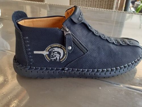 Customer photo review of Split Leather Snow Boots