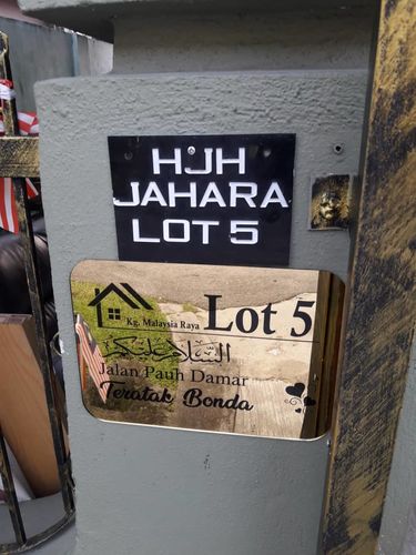 Customer photo review of Modern Mirror Gold House Number & Address Sign | Plat Rumah Acrylic Emas