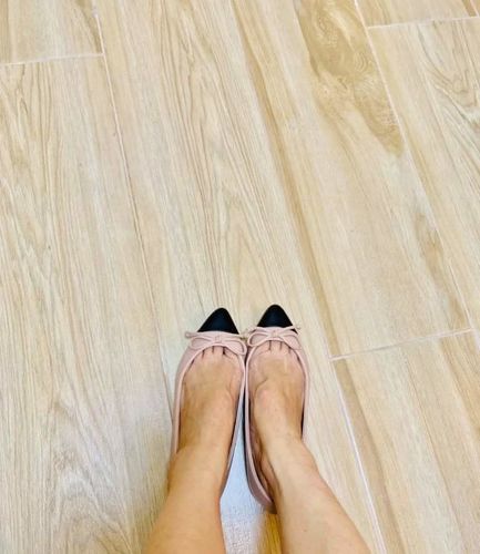Customer photo review of Claire Old Rose