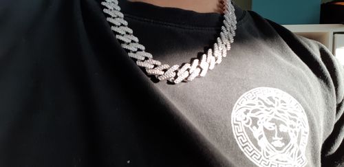 Customer photo review of Two-Tone Iced Prong Cuban (12mm)