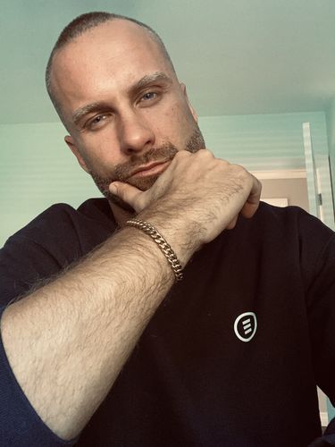 Customer photo review of Cuban Bracelet (Gold) 8mm