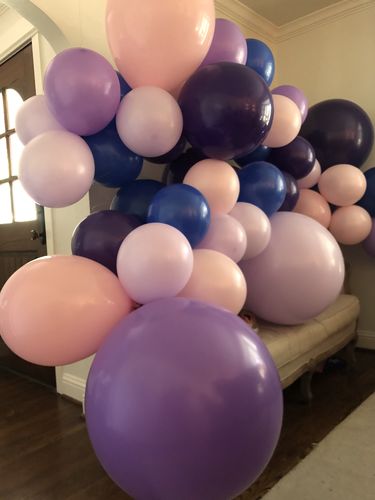 Customer photo review of Create Your Own Color Mix - DIY Balloon Garland Kit