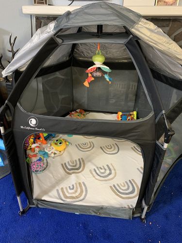Customer photo review of Pop N' Go® Playpen