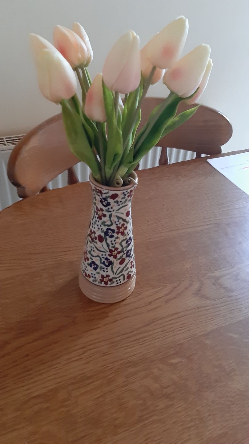 Customer photo review of Small Tapered Vase Wild Flower Meadow