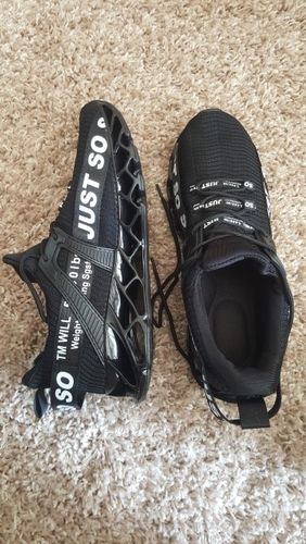 Customer photo review of Non-slip breathable sports shoes, Running Shoes Walking Non Slip Blade Type Sneakers [Limited time offer: Buy 2 Save More 15%]
