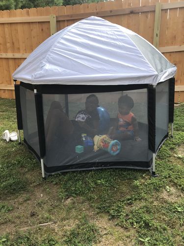 Customer photo review of Pop N' Go® Playpen