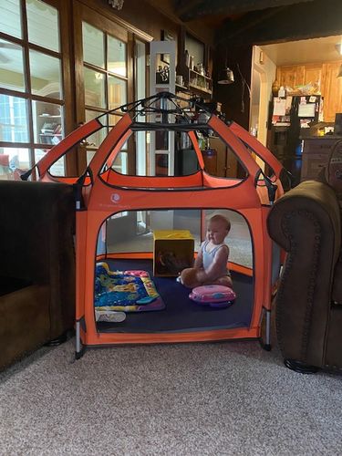 Customer photo review of Pop N' Go® Playpen