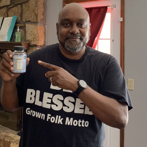 Customer photo review of KING ESSENTIALS- Men's Daily Multi-Vitamin (plant-based) Gummies (45 Day Supply/ .55 Cent A Day) CLICK HERE