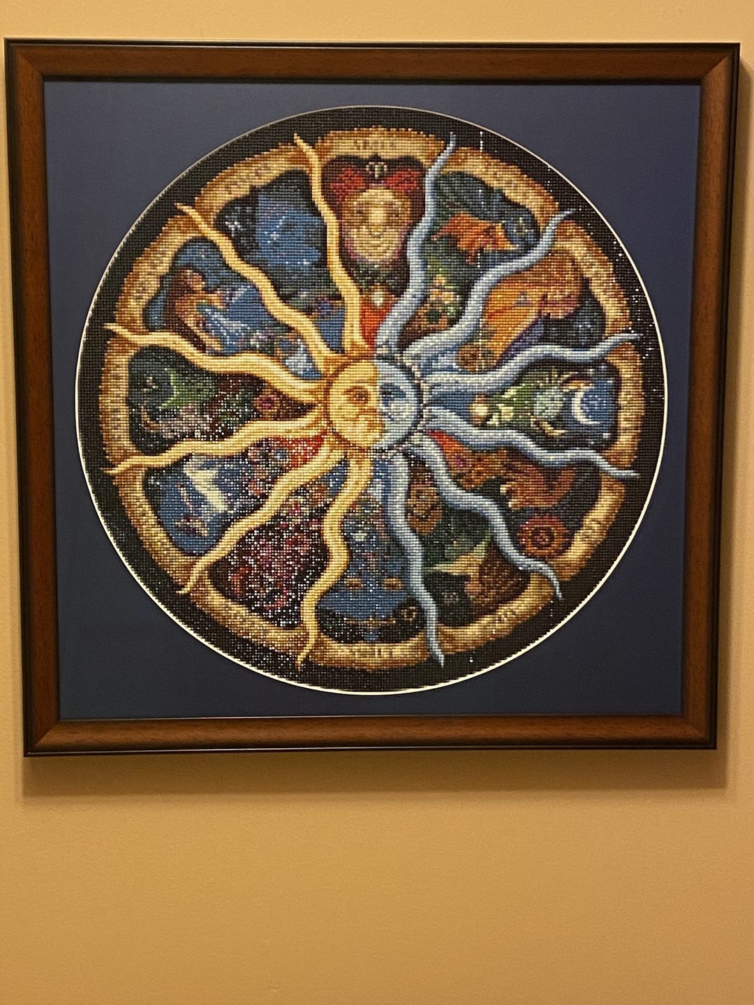 Customer photo review of Sun and Moon - Diamond Painting Kit