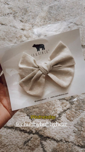 Customer photo review of Pinwheel Bow | Sand