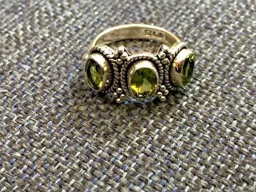 Customer photo review of Peridot Ring Size 6.25 (925 Sterling Silver) RING21310