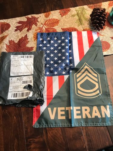 Customer photo review of US Army Rank Army Veteran Garden Flag Double-sided Print