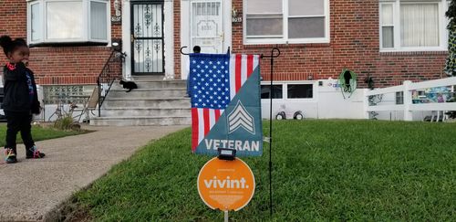 Customer photo review of US Army Rank Army Veteran Garden Flag Double-sided Print