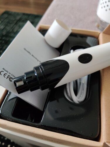 Customer photo review of Pet Nail Ginder