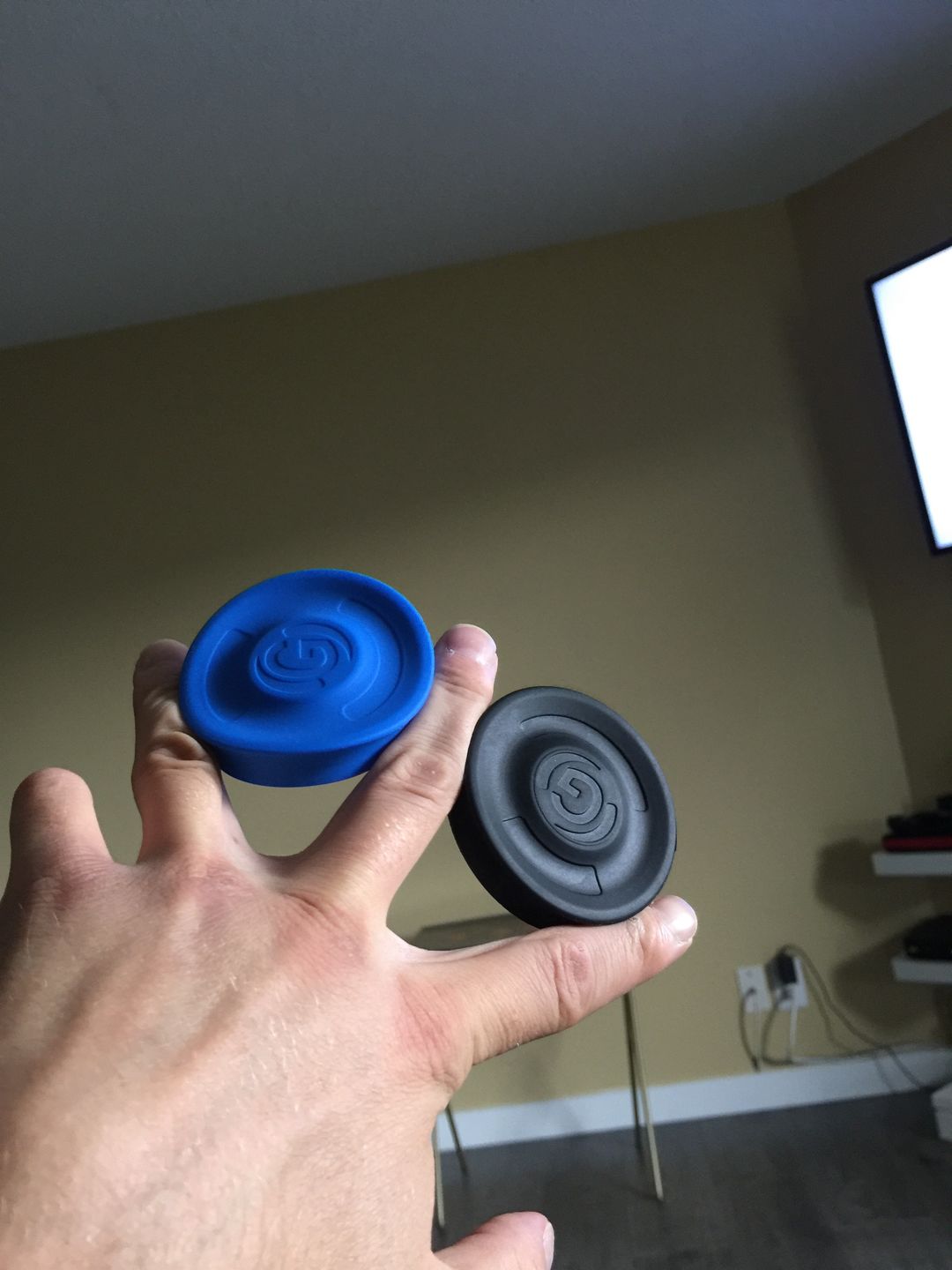 Customer photo review of Gravity Disc™️ Mini Frisbee - Black