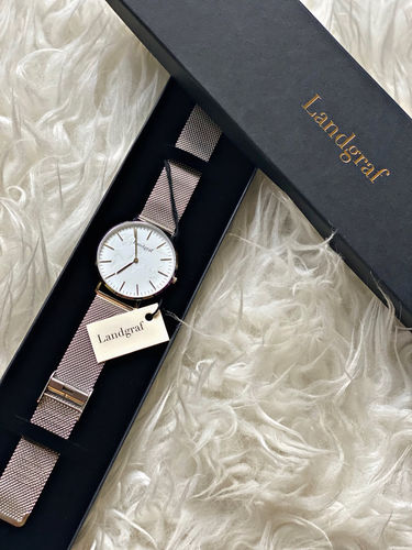 Customer photo review of World Edition Silver White