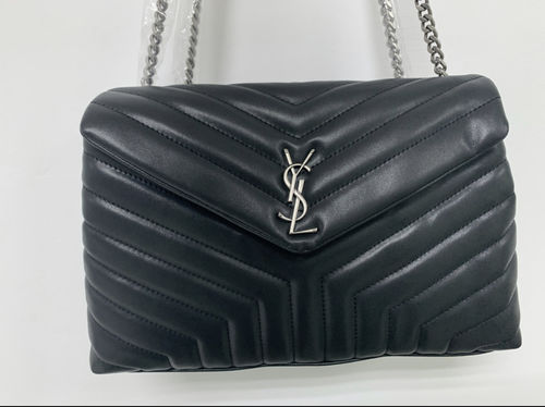 Customer photo review of LOULOU SMALL EN CUIR MATELASSÉ "Y"