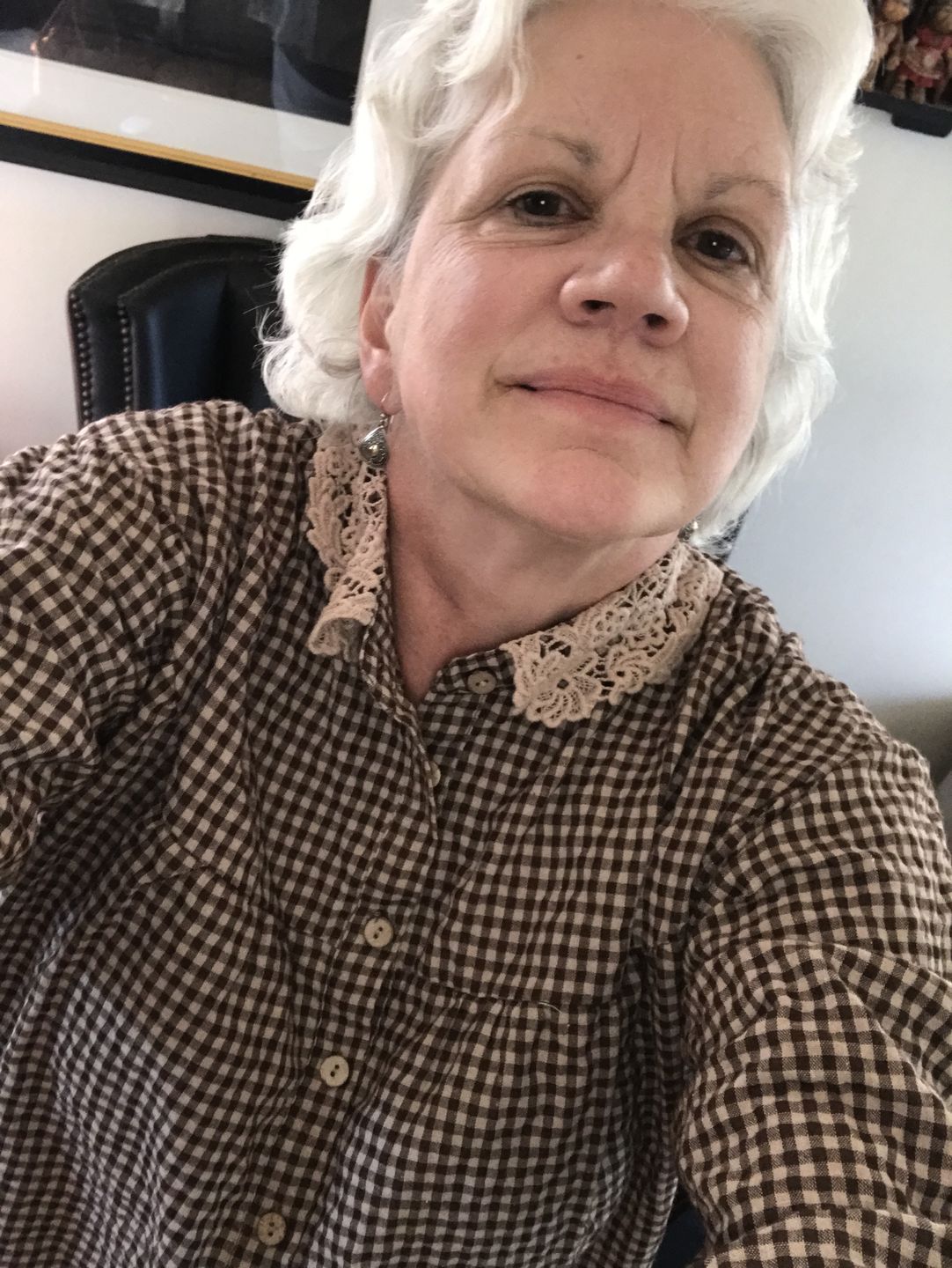Customer photo review of Women Loose Breasted Lace Plaid Tops
